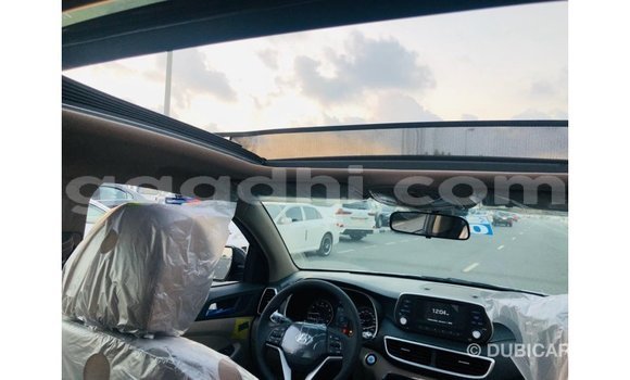 اشتري Imported Hyundai Tucson آخر سيارة في Import - Dubai في الصومال اشتري Imported Hyundai Tucson آخر سيارة في Import - Dubai في الصومال