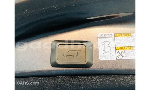 Buy Import Toyota HiAce Black Truck in Import - Dubai in Somalia Buy Import Toyota HiAce Black Truck in Import - Dubai in Somalia