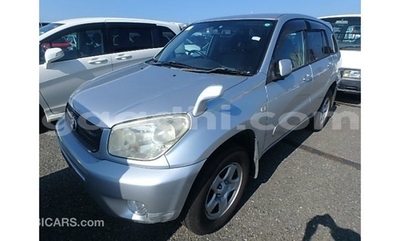 اشتري Imported Toyota RAV4 آخر سيارة في Import - Dubai في الصومال اشتري Imported Toyota RAV4 آخر سيارة في Import - Dubai في الصومال