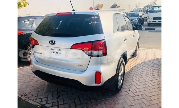 Acheter Import Voiture Kia Sorento Autre à Import - Dubai, Somalie Acheter Import Voiture Kia Sorento Autre à Import - Dubai, Somalie
