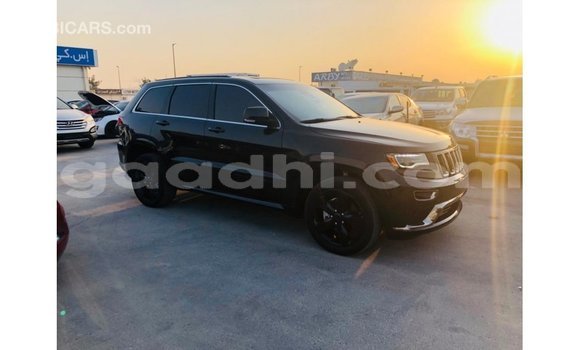 اشتري Imported Jeep Grand Cherokee أسود سيارة في Import - Dubai في الصومال اشتري Imported Jeep Grand Cherokee أسود سيارة في Import - Dubai في الصومال