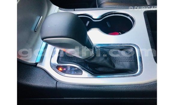 اشتري Imported Jeep Grand Cherokee أسود سيارة في Import - Dubai في الصومال اشتري Imported Jeep Grand Cherokee أسود سيارة في Import - Dubai في الصومال