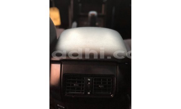 اشتري Imported Toyota Prado أبيض سيارة في Import - Dubai في الصومال اشتري Imported Toyota Prado أبيض سيارة في Import - Dubai في الصومال