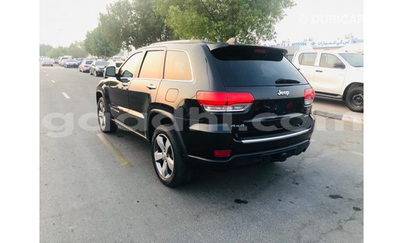 اشتري Imported Jeep Grand Cherokee أسود سيارة في Import - Dubai في الصومال اشتري Imported Jeep Grand Cherokee أسود سيارة في Import - Dubai في الصومال