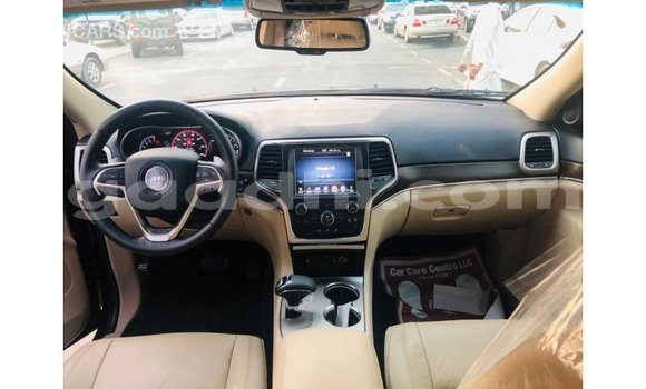 اشتري Imported Jeep Grand Cherokee أسود سيارة في Import - Dubai في الصومال اشتري Imported Jeep Grand Cherokee أسود سيارة في Import - Dubai في الصومال
