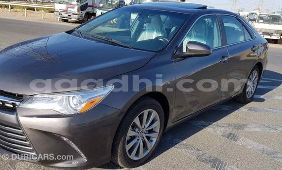 اشتري Imported Toyota Camry آخر سيارة في Import - Dubai في الصومال اشتري Imported Toyota Camry آخر سيارة في Import - Dubai في الصومال