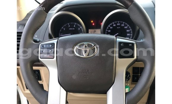 Imported Toyota Prado White Makiinaa iti Import - Dubai keessatti Somalia keessatti Imported Toyota Prado White Makiinaa iti Import - Dubai keessatti Somalia keessatti