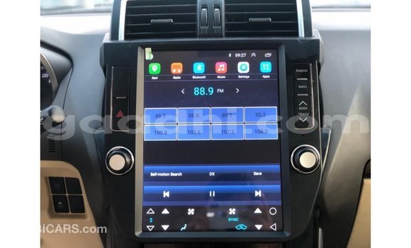 Imported Toyota Prado White Makiinaa iti Import - Dubai keessatti Somalia keessatti Imported Toyota Prado White Makiinaa iti Import - Dubai keessatti Somalia keessatti