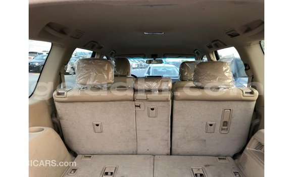 Imported Toyota Prado White Makiinaa iti Import - Dubai keessatti Somalia keessatti Imported Toyota Prado White Makiinaa iti Import - Dubai keessatti Somalia keessatti