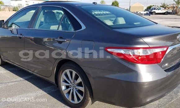 اشتري Imported Toyota Camry آخر سيارة في Import - Dubai في الصومال اشتري Imported Toyota Camry آخر سيارة في Import - Dubai في الصومال