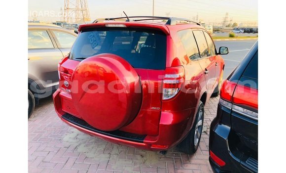 Buy Import Toyota HiAce Red Truck in Import - Dubai in Somalia Buy Import Toyota HiAce Red Truck in Import - Dubai in Somalia