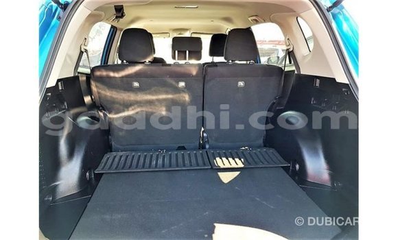 Buy Import Toyota HiAce Blue Truck in Import - Dubai in Somalia Buy Import Toyota HiAce Blue Truck in Import - Dubai in Somalia