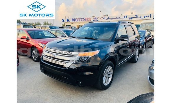 Acheter Import Voiture Ford Explorer Bleu à Import - Dubai, Somalie Acheter Import Voiture Ford Explorer Bleu à Import - Dubai, Somalie