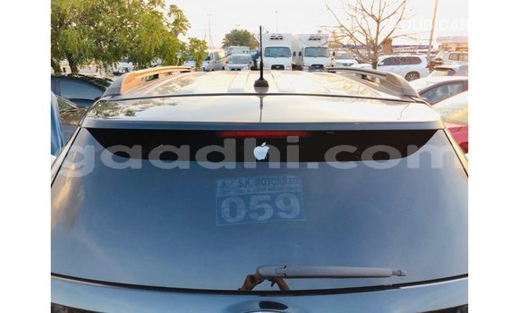 Acheter Import Voiture Ford Explorer Bleu à Import - Dubai, Somalie Acheter Import Voiture Ford Explorer Bleu à Import - Dubai, Somalie