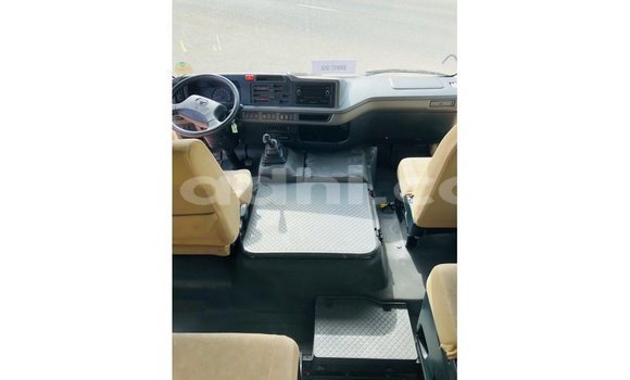 Buy Import Toyota Coaster White Car in Import - Dubai in Somalia Buy Import Toyota Coaster White Car in Import - Dubai in Somalia