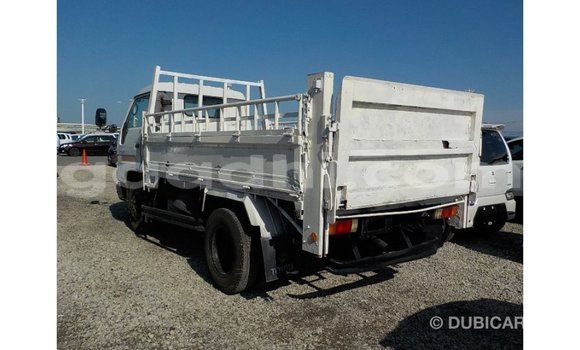 اشتري Imported Toyota Dyna أبيض شاحنة في Import - Dubai في الصومال اشتري Imported Toyota Dyna أبيض شاحنة في Import - Dubai في الصومال