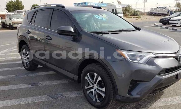 ይግዙ Imported Toyota RAV4 ሌላ መኪና በ Import - Dubai በ ሶማሊያ ይግዙ Imported Toyota RAV4 ሌላ መኪና በ Import - Dubai በ ሶማሊያ