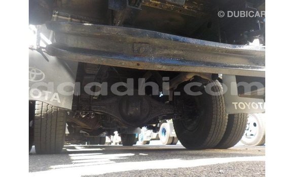 اشتري Imported Toyota Dyna أبيض شاحنة في Import - Dubai في الصومال اشتري Imported Toyota Dyna أبيض شاحنة في Import - Dubai في الصومال