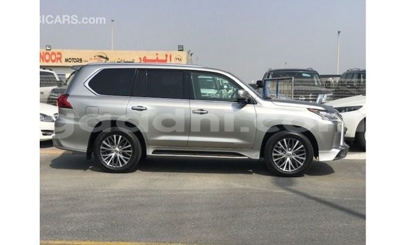 Acheter Import Voiture Lexus LX Autre à Import - Dubai, Somalie Acheter Import Voiture Lexus LX Autre à Import - Dubai, Somalie