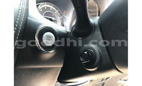 Acheter Import Voiture Infiniti Q Blanc à Import - Dubai, Somalie Acheter Import Voiture Infiniti Q Blanc à Import - Dubai, Somalie