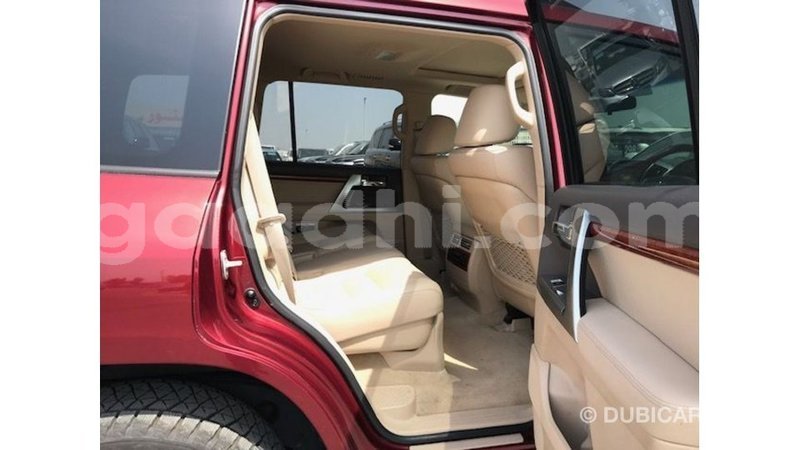 Big with watermark toyota land cruiser somalia import dubai 5247