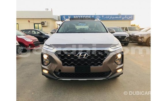 Acheter Import Voiture Hyundai Santa Fe Marron à Import - Dubai, Somalie Acheter Import Voiture Hyundai Santa Fe Marron à Import - Dubai, Somalie