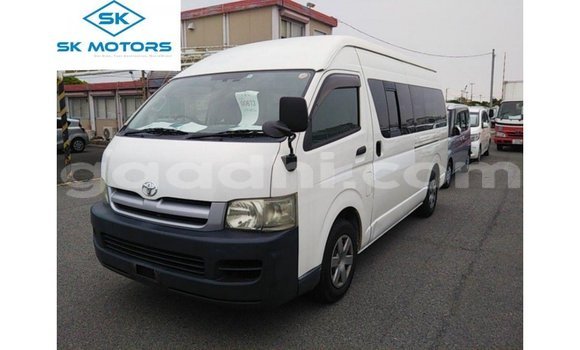 Buy Import Toyota Hiace White Car in Import - Dubai in Somalia Buy Import Toyota Hiace White Car in Import - Dubai in Somalia
