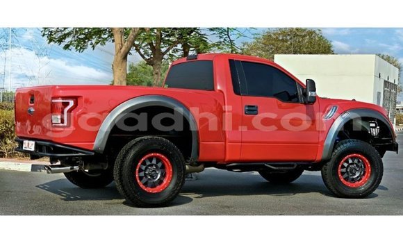 Buy Import Ford Club Wagon Red Car in Import - Dubai in Somalia Buy Import Ford Club Wagon Red Car in Import - Dubai in Somalia