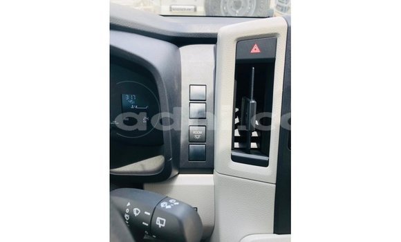 Buy Import Toyota Hiace White Car in Import - Dubai in Somalia Buy Import Toyota Hiace White Car in Import - Dubai in Somalia