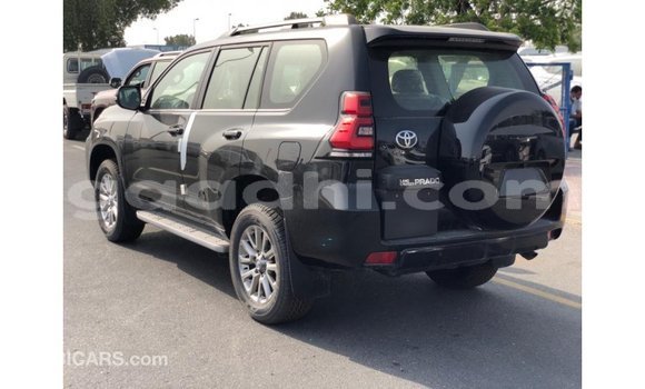 Acheter Import Voiture Toyota Prado Noir à Import - Dubai, Somalie Acheter Import Voiture Toyota Prado Noir à Import - Dubai, Somalie