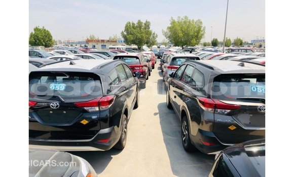 Nunua Imported Toyota Rush Nyekundu Gari ndani ya Import - Dubai nchini Somalia Nunua Imported Toyota Rush Nyekundu Gari ndani ya Import - Dubai nchini Somalia