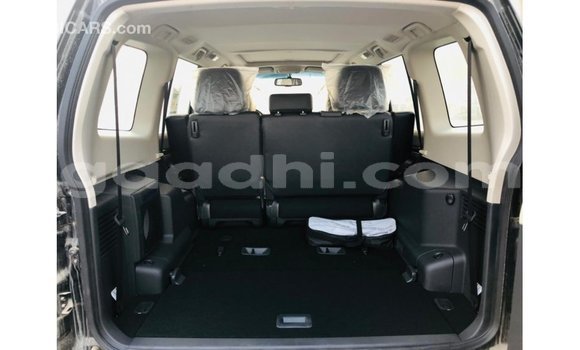 Nunua Imported Mitsubishi Pajero Nyeusi Gari ndani ya Import - Dubai nchini Somalia Nunua Imported Mitsubishi Pajero Nyeusi Gari ndani ya Import - Dubai nchini Somalia