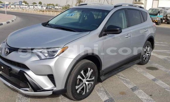ይግዙ Imported Toyota RAV4 ሌላ መኪና በ Import - Dubai በ ሶማሊያ ይግዙ Imported Toyota RAV4 ሌላ መኪና በ Import - Dubai በ ሶማሊያ