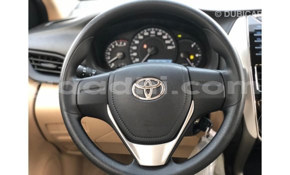 Buy Import Toyota DA White Truck in Import - Dubai in Somalia Buy Import Toyota DA White Truck in Import - Dubai in Somalia