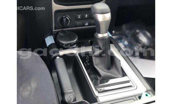 Acheter Import Voiture Toyota Prado Autre à Import - Dubai, Somalie Acheter Import Voiture Toyota Prado Autre à Import - Dubai, Somalie