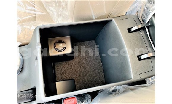 Nunua Imported Hyundai Elantra Nyeupe Gari ndani ya Import - Dubai nchini Somalia Nunua Imported Hyundai Elantra Nyeupe Gari ndani ya Import - Dubai nchini Somalia