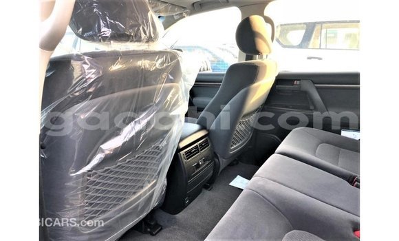 ይግዙ Imported Toyota Land Cruiser ሌላ መኪና በ Import - Dubai በ ሶማሊያ ይግዙ Imported Toyota Land Cruiser ሌላ መኪና በ Import - Dubai በ ሶማሊያ