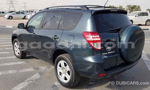 اشتري Imported Toyota RAV4 أخضر سيارة في Import - Dubai في الصومال اشتري Imported Toyota RAV4 أخضر سيارة في Import - Dubai في الصومال
