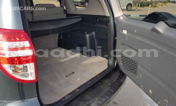 اشتري Imported Toyota RAV4 أخضر سيارة في Import - Dubai في الصومال اشتري Imported Toyota RAV4 أخضر سيارة في Import - Dubai في الصومال