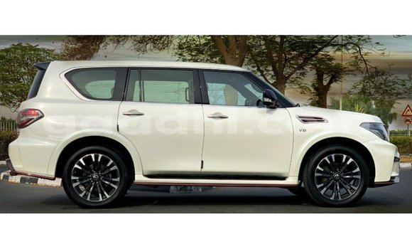 Buy Import Nissan Patrol White Car in Import - Dubai in Somalia Buy Import Nissan Patrol White Car in Import - Dubai in Somalia