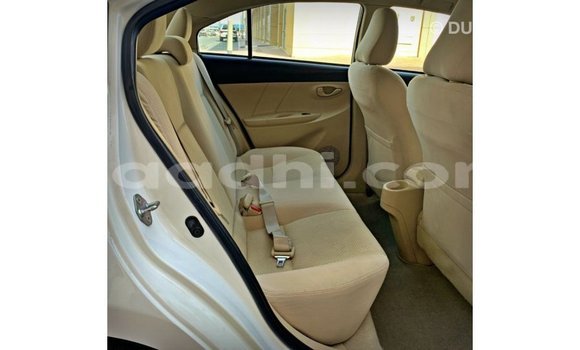 Buy Import Toyota Yaris White Car in Import - Dubai in Somalia Buy Import Toyota Yaris White Car in Import - Dubai in Somalia