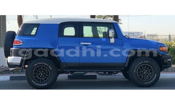 Nunua Imported Toyota FJ Cruiser Bluu Gari ndani ya Import - Dubai nchini Somalia Nunua Imported Toyota FJ Cruiser Bluu Gari ndani ya Import - Dubai nchini Somalia