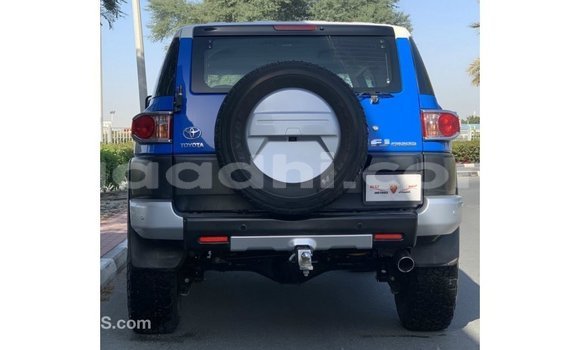 Nunua Imported Toyota FJ Cruiser Bluu Gari ndani ya Import - Dubai nchini Somalia Nunua Imported Toyota FJ Cruiser Bluu Gari ndani ya Import - Dubai nchini Somalia