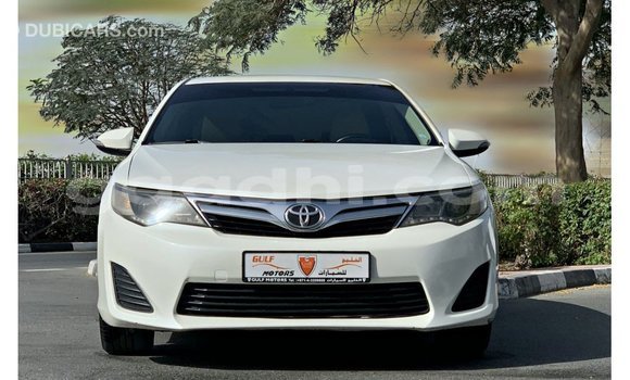 Buy Import Toyota Camry White Car in Import - Dubai in Somalia Buy Import Toyota Camry White Car in Import - Dubai in Somalia