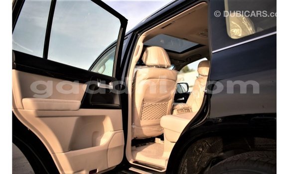 ይግዙ Imported Toyota Land Cruiser ጥቁር መኪና በ Import - Dubai በ ሶማሊያ ይግዙ Imported Toyota Land Cruiser ጥቁር መኪና በ Import - Dubai በ ሶማሊያ
