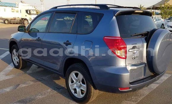 اشتري Imported Toyota RAV4 أزرق سيارة في Import - Dubai في الصومال اشتري Imported Toyota RAV4 أزرق سيارة في Import - Dubai في الصومال