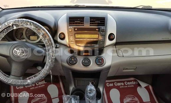 اشتري Imported Toyota RAV4 أزرق سيارة في Import - Dubai في الصومال اشتري Imported Toyota RAV4 أزرق سيارة في Import - Dubai في الصومال