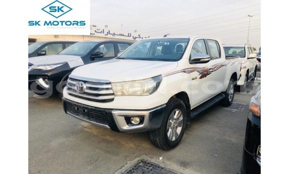 Buy Import Toyota Hilux White Car in Import - Dubai in Somalia
