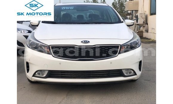 Buy Import Kia Cerato White Car in Import - Dubai in Somalia