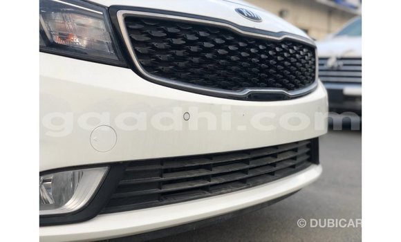اشتري Imported Kia Cerato أبيض سيارة في Import - Dubai في الصومال اشتري Imported Kia Cerato أبيض سيارة في Import - Dubai في الصومال